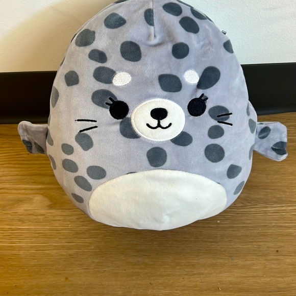 NEW Odile the Seal Squishmallow - Picture 1 of 2